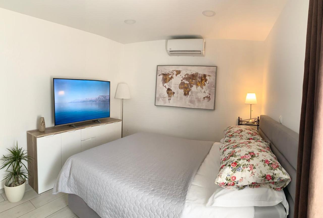 Apartment Ana Sea View Makarska Exterior photo